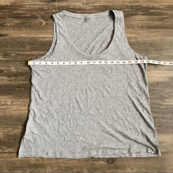 MADEWELL Grey Tank Top! Size M - Picture 3 of 8